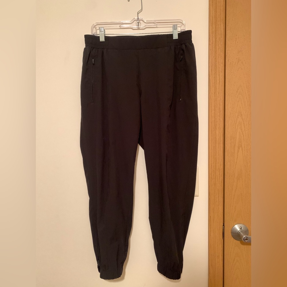 Old Navy Stretch Tech Dry Quick joggers
